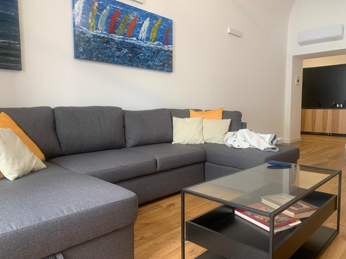 Cala Nera Luxury Apartment Palermo Buitenkant foto